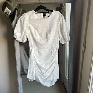 White Rhode inspired dress-nwt-size large